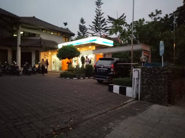 Hijab Ladies, Jangan Sia-siakan Kesempatan Beramal (160385)