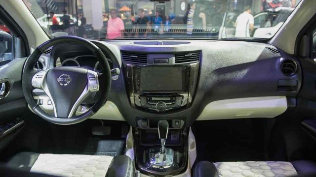 Interior Nissan Terra S debut di PIMS 2018 (Foto: dok Autoindustriya)