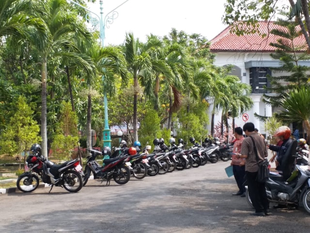 Pemenang Lelang Kendaraan Dinas Tidak Balik Nama Jadi Masalah Aset Pemkab Kumparan  Pemenang Lelang Kendaraan Dinas Tidak Balik Nama Jadi Masalah Aset Pemkab Kumparan