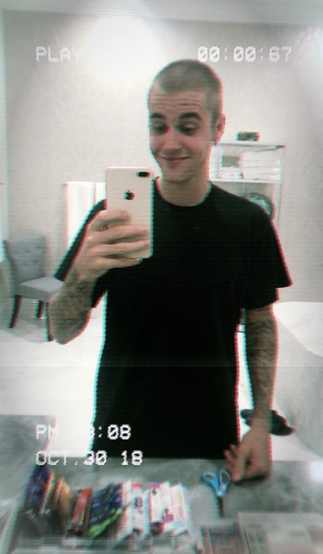 Lama Gondrong, Justin Bieber Akhirnya Potong Rambut Sampai Botak! (1)