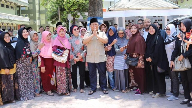 Capres Prabowo Subianto kunjungi Ponpes Gontor, Ponorogo, Jawa Timur, Kamis (1/11).  (Foto: Dok. Tim Media Prabowo)