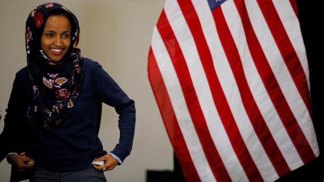 Ilhan Omar, calon legislatif AS. (Foto: REUTERS/Brian Snyder)