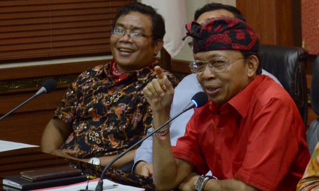Polemik Soal Balian, Gubernur Tegaskan Pengobatan Alternatif Jadi Pilihan
