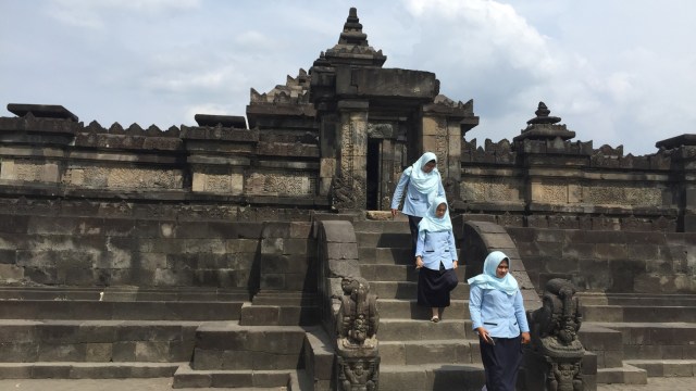 Suasana Candi Sambisari di Sleman, Senin (5/11). (Foto: Arfiansyah Panji Purnandaru/kumparan)