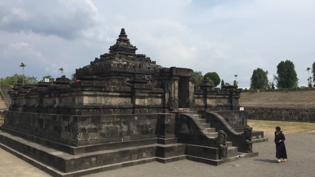 Suasana Candi Sambisari di Sleman, Senin (5/11). (Foto: Arfiansyah Panji Purnandaru/kumparan)