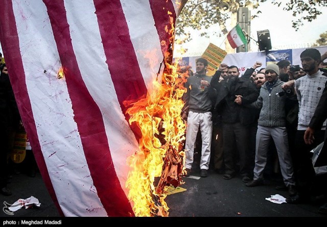 Protes anti AS di Teheran, Iran (Foto: Tasnim News Agency /Handout via REUTERS)