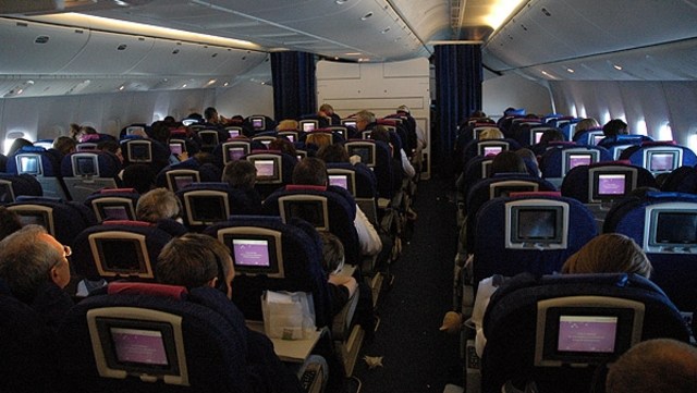 Ilustrasi Film In-flight di Pesawat (Foto: Flickr/Caribb)