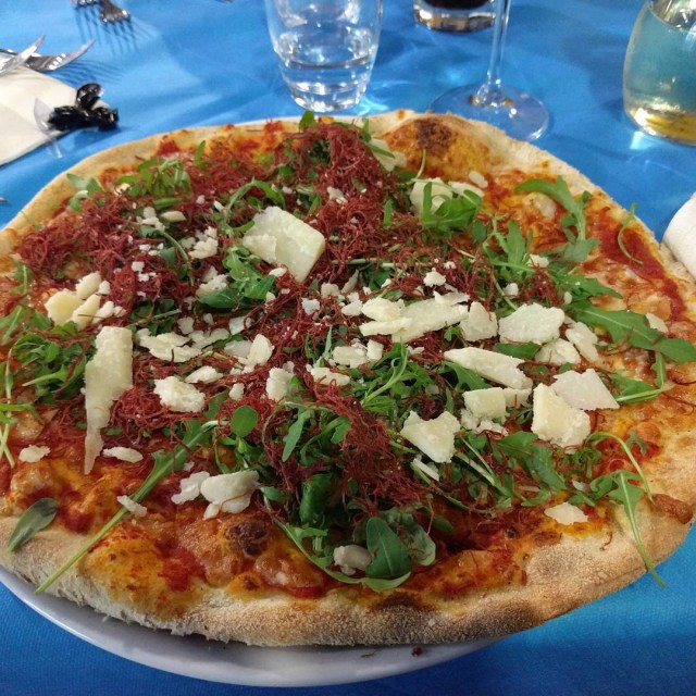 Pizza daging kuda (Foto: Instagram/ @joaowahnon)