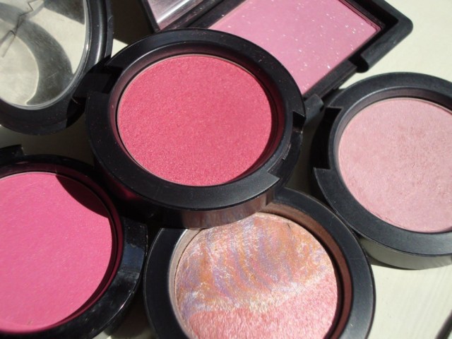 Rekomendasi 5 Blush On Lokal yang Akan Bikin Pipi Kamu Merona