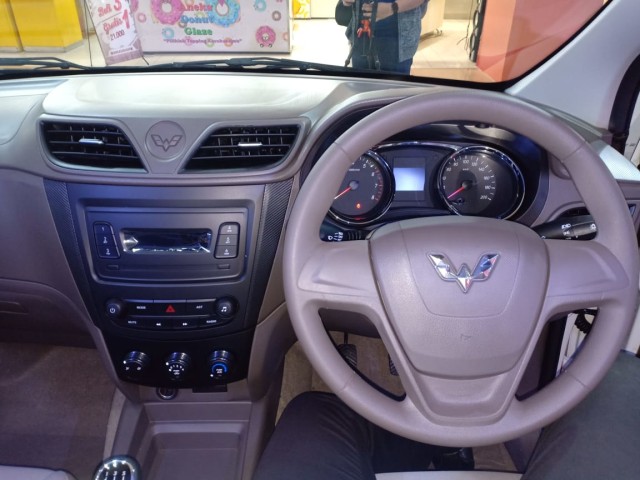 Interior Wuling Formo (Foto: Alfons Yoshio/kumparan)