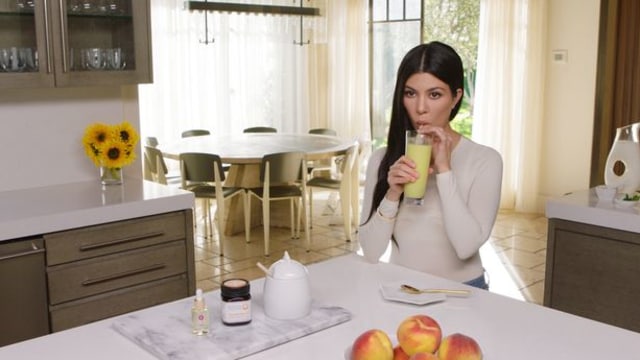 8 Aturan Ketat Kourtney Kardashian di Rumah (3)