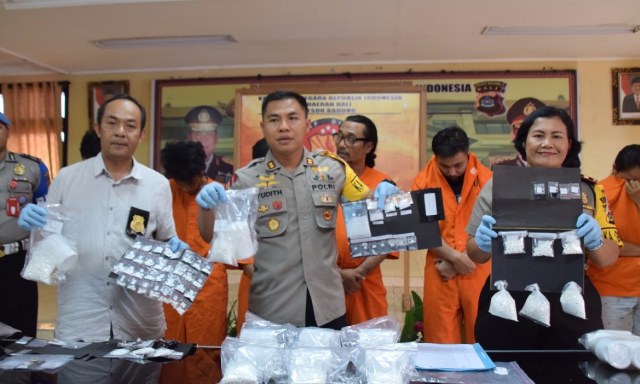 Polisi Gagalkan Penyelundupan 11.520 Butir Pil Koplo