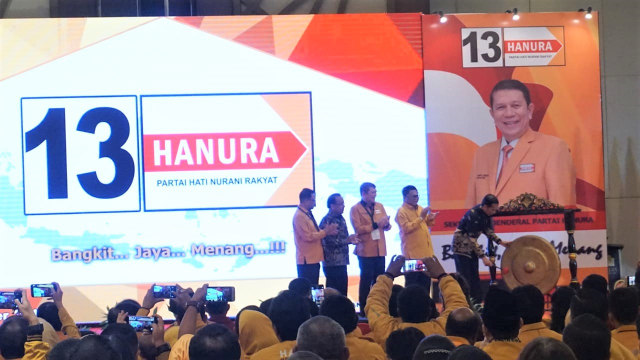 Jokowi membuka pembekalan calon Anggota DPR Hanura di Hotel Discovery Ancol,  Jakarta Utara. (Foto: Yudhistira Amran Saleh/kumparan)