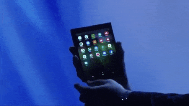 Gadget Samsung dengan Infinity Flex Display. (Foto: kumparan)