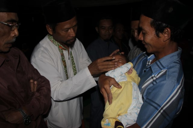 Ngurisan Pertama Di Masa Pemulihan Dusun Dangiang Timur Lombok (6)