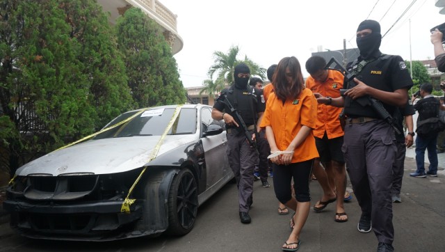 Tersangka kasus liquid vape narkoba di Kelapa Gading, Jakarta Utara. (Foto: Nugroho Sejati/kumparan)