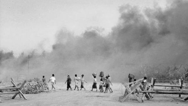 Pertempuran Surabaya 10 November 1945. (Foto: Facebook/Laode Muhammad Ikram)
