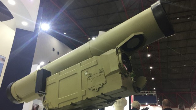 Misil Rusia dipamerkan di Indo Defence 2018 Ekspo & Forum di Jakarta Expo Internasional Kemayoran. (Foto: Nurul Nur Azizah/kumparan)