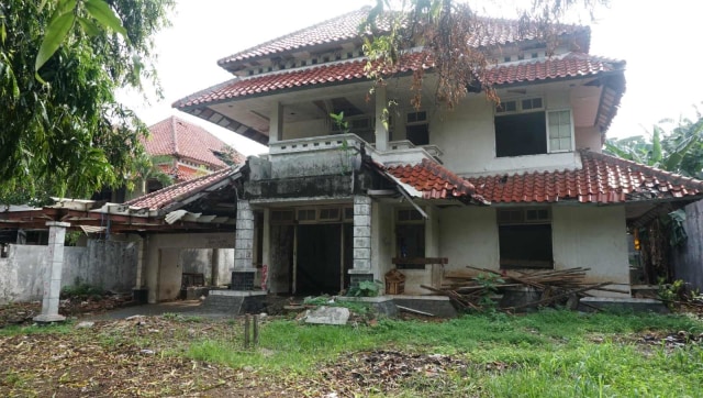 Ilustrasi rumah angker