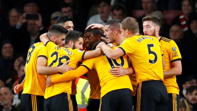 Para pemain Wolverhampton merayakan gol ke gawang Arsenal. (Foto: Eddie Keogh/Reuters)