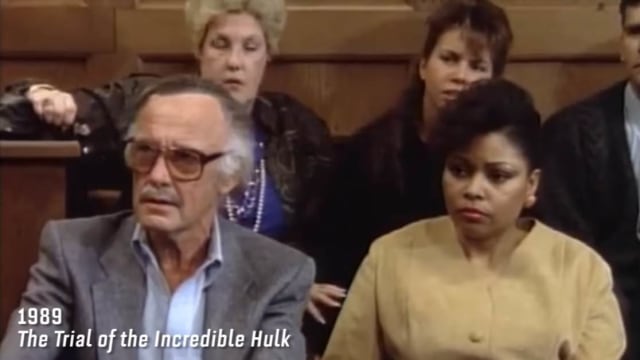 Stan Lee di dalam film The Trial of The Incredible Hulk 1989. (Foto: Youtube/SuperHeroesEvolution)