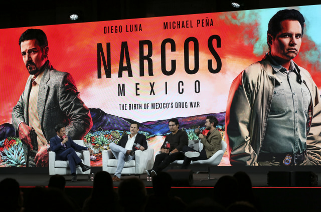 Para bintang Narcos: Mexico di Singapura (Foto: Netflix)