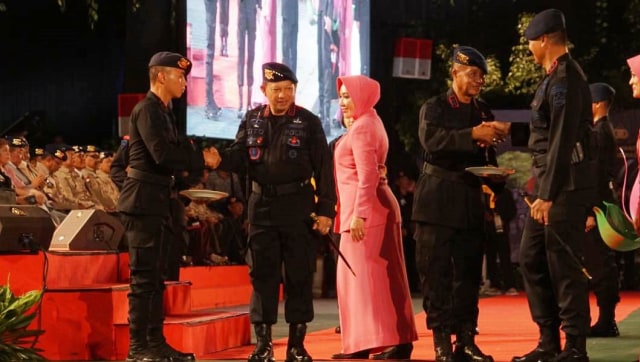 Parade hiburan di Syukuran HUT Brimob Polri Ke 73 di Mako Brimob Kelapa Dua, Depok, (14/11/2018). (Foto: Helmi Afandi Abdullah/kumparan)