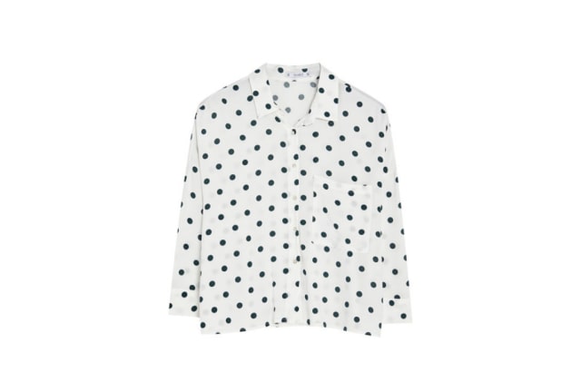 Rekomendasi 6 Atasan Polkadot yang Akan Bikin Kamu Makin Cute (4)