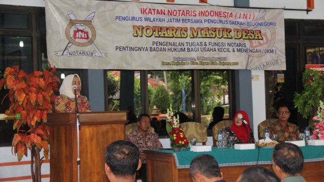 Program Notaris Masuk Desa, Upaya INI Jatim Kenalkan Pentingnya Badan Hukum UKM (2)