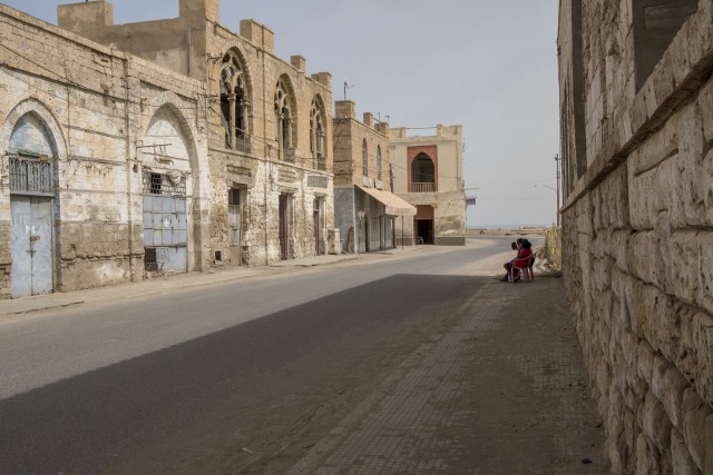 Karena disanksi PBB, kota-kota di Eritrea sepi akan kegiatan bermasyarakat. (Foto: AFP/MAHEDER HAILESELASSIE TADESE)