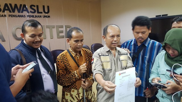 Calon Wakil Presiden nomor urut 01, Ma'ruf Amin, dilaporkan ke Bawaslu oleh Ikatan Tunanetra Muslim Indonesia (ITMI). (Foto: Efira Tamara Thenu/kumparan)