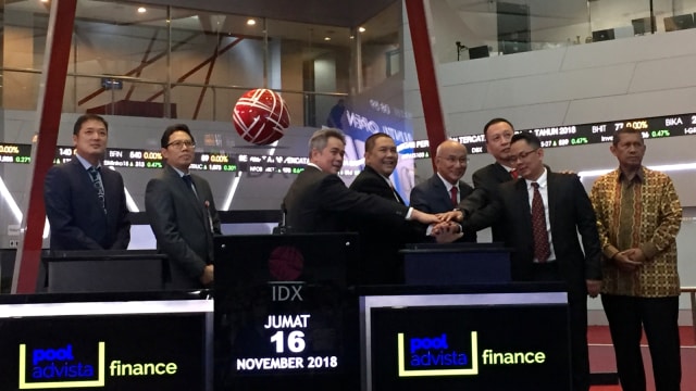 Pool advista finance IPO di gedung BEI, Jumat (16/11/2018). (Foto: Elsa Toruan/kumparan)