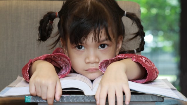 pahami 10 hal yang sebabkan anak tidak semangat belajar (Foto: Shutterstock)