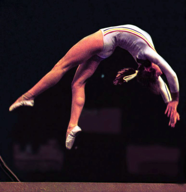 Nadia Comaneci, Ikon ‘Kesempurnaan’ Dunia Senam Atletik (2)