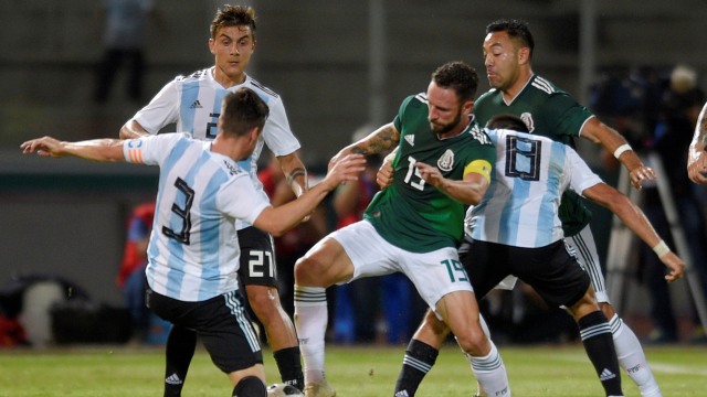 Duel Argentina vs Meksiko. Foto: Gustavo Garello/Reuters