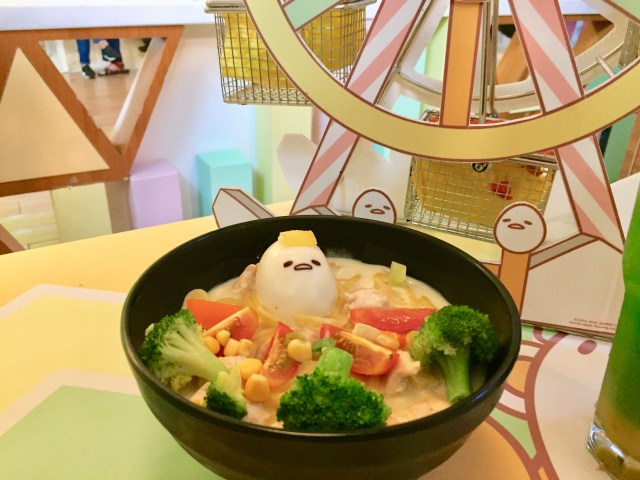 Gudetama Onsen Soba-Gudetama in Dessertland (Foto: Mela Nurhidayati/kumparan)