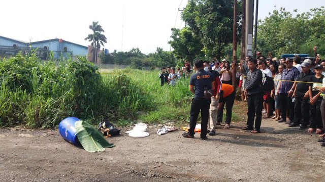 Mayat pria ditemukan dalam Drum di Bogor, Jawa Barat (18/11). (Foto: Dok. POLRES Bogor)
