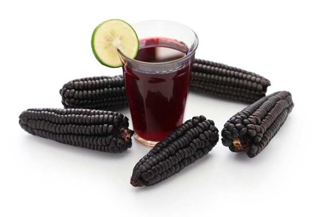 Minuman dari Jagung ungu khas Peru (Foto: Shutter Stock)