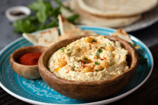 Ilustrasi Hummus (Foto: Vladislav Noseek/Shutterstock)