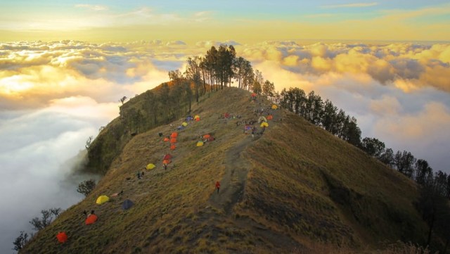 Gunung Rinjani, Lombok, Nusa Tenggara Barat. (Foto: Dok. Doddy Wiraseto)