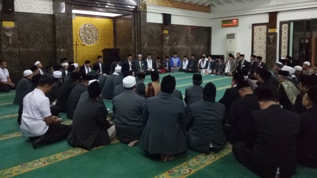 Peringati Maulid Nabi, Jokowi Berkumpul dengan 75 Ulama di Masjid Istana Bogor, rabu (21/11/2018). (Foto: Jihad Akbar/kumparan)