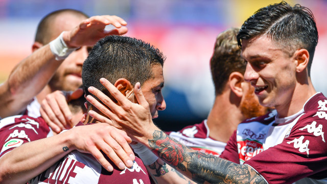 Pemain Torino merayakan gol Falque. (Foto: Paolo Rattini/Getty Images)