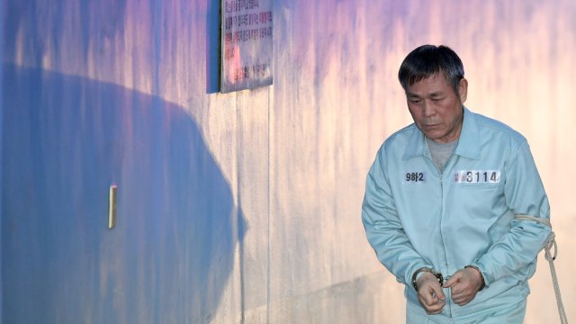 Pemimpin sekte di Korsel dipenjara karena perkosa pengikutnya. (Foto: AFP/JUNG YEON-JE)