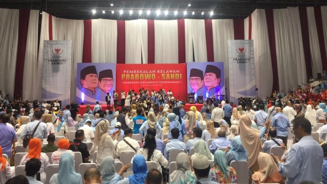 Suasana pembekalan relawan Prabowo-Sandi di Istora Senayan, Kamis (22/11). (Foto: Ricad Saka/kumparan)