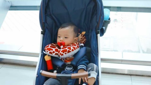 Stroller atau store baby carrier