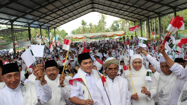 Jaringan Kiai Santri Nasional se-Tapal Kuda Deklarasi Dukung Jokowi