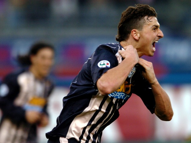 Ibra zaman lampau, Juventus 2004. (Foto: PACO SERINELLI / AFP)