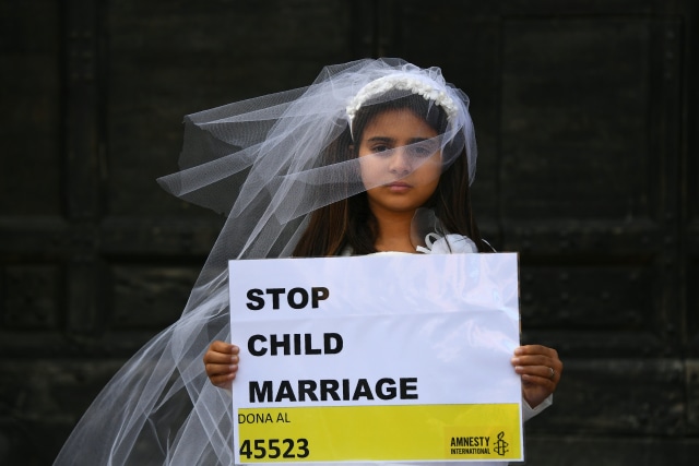 Pernikahan Dini Dapat Menyebabkan Anak Perempuan Mengalami Gangguan Kesehatan dan Psikologi. (Foto: GABRIEL BOUYS/ AFP)