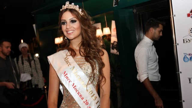 Miss Moscow 2015, Oksana Voevodina yang menikah dengan Raja Malaysia Sultan Muhamad V Faris. (Foto: Twitter/@Eika_nadia)