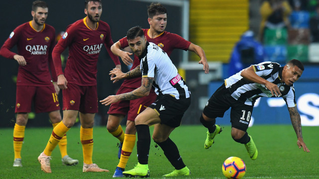 Laga Udinese melawan AS Roma, Serie A 2018/19. (Foto: Alessandro Sabattini/Getty Images)
